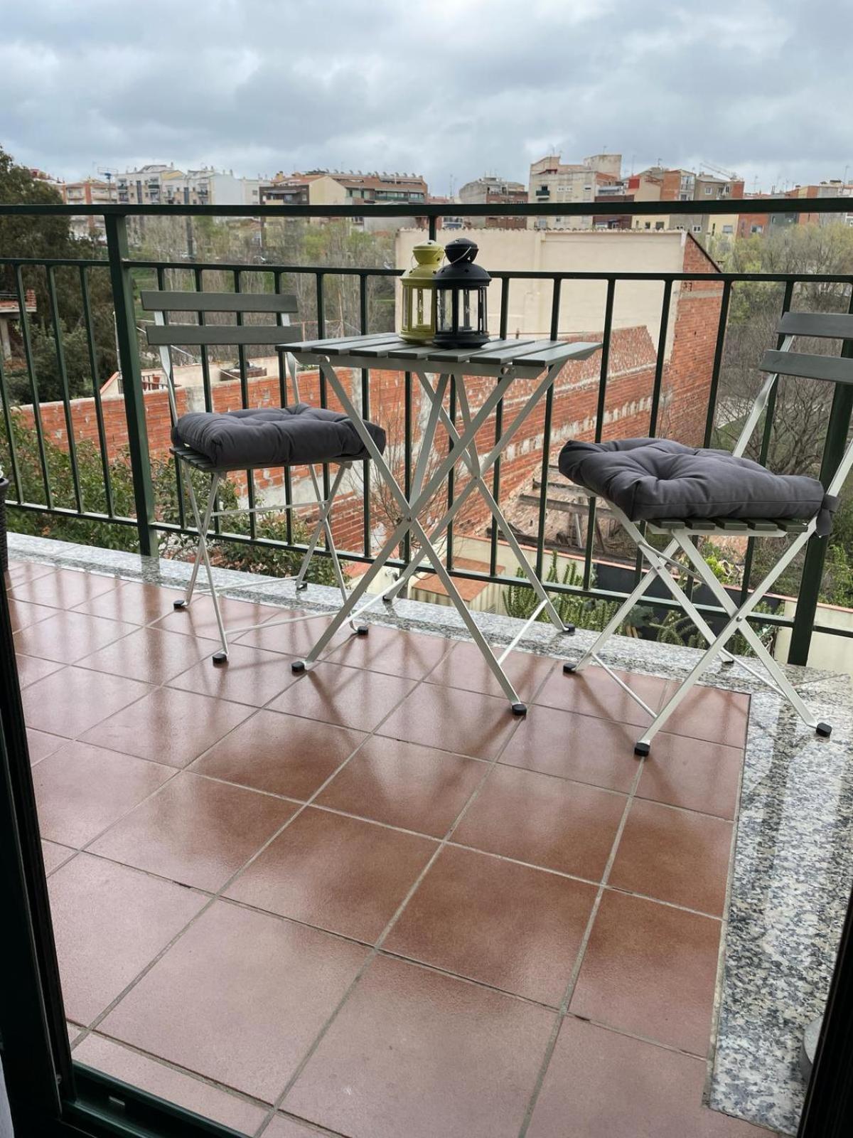 Acogedor Apartamento Vallparadis Con Parking Тарраса Екстер'єр фото